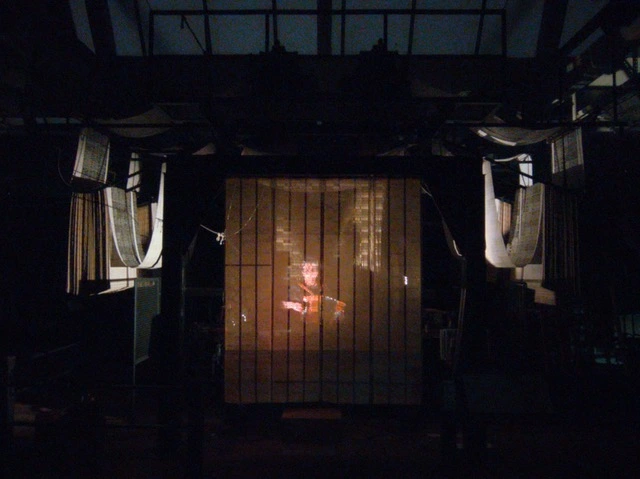 Création in situ, Dans un musée de métiers à tisser, à Roubaix.