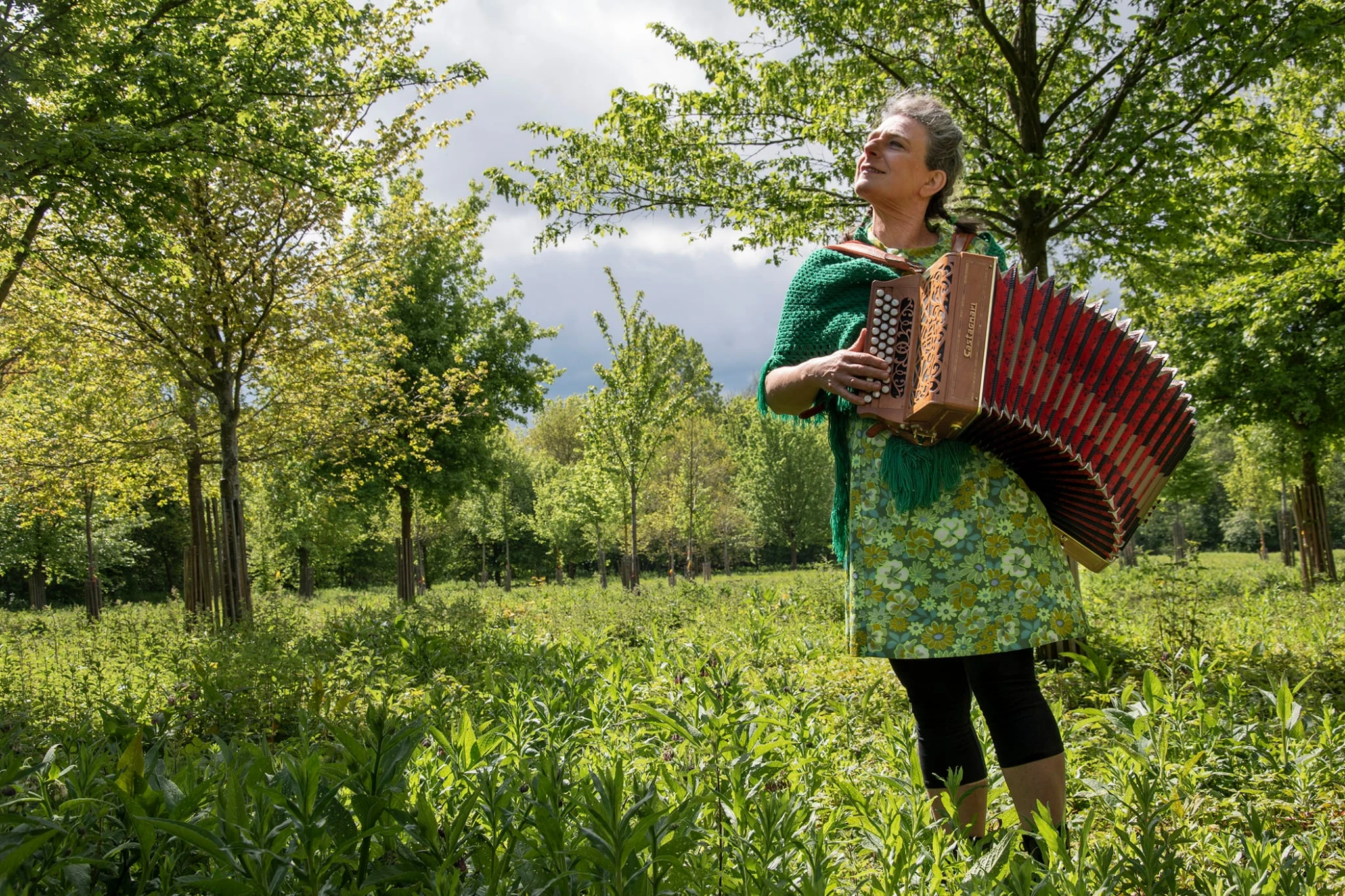 Laure Chailloux avec son accordéon